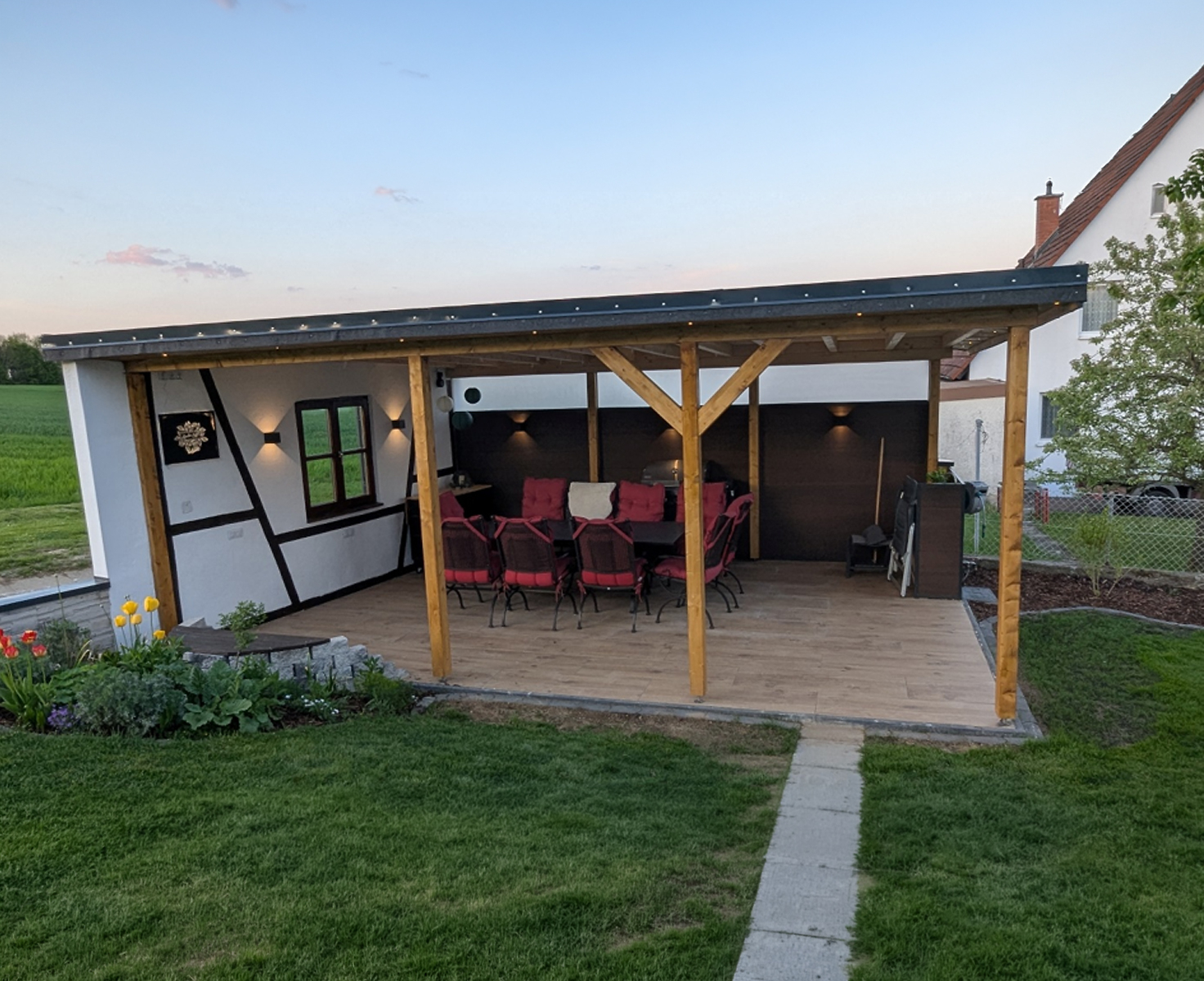 Terrassenüberdachung aus BSH und KVH 2
