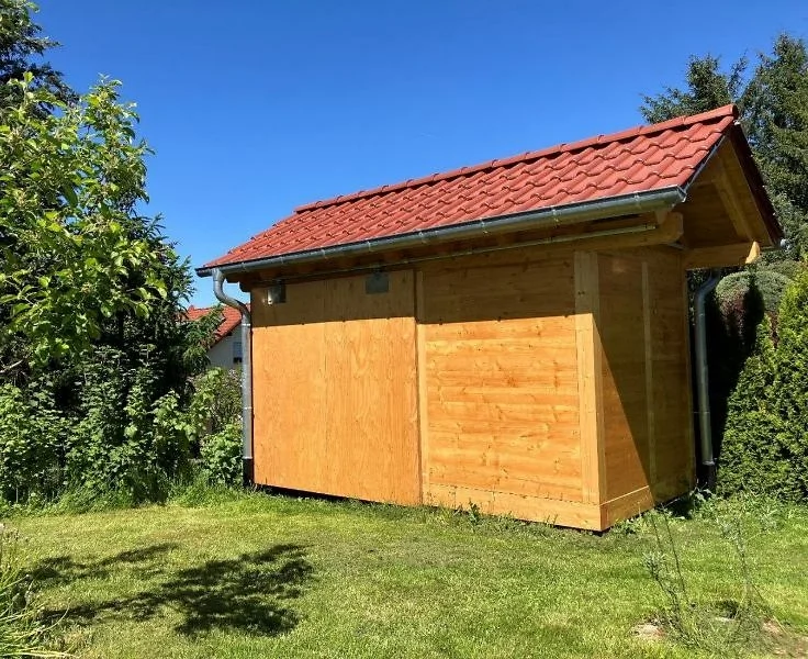 A0633_Altergott_Gartenhuette_1_736x600