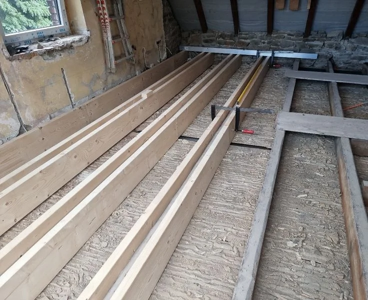 Dachbodenausbau mit KVH Fichte