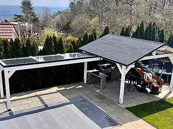 Pavillon und Pergola mit KVH