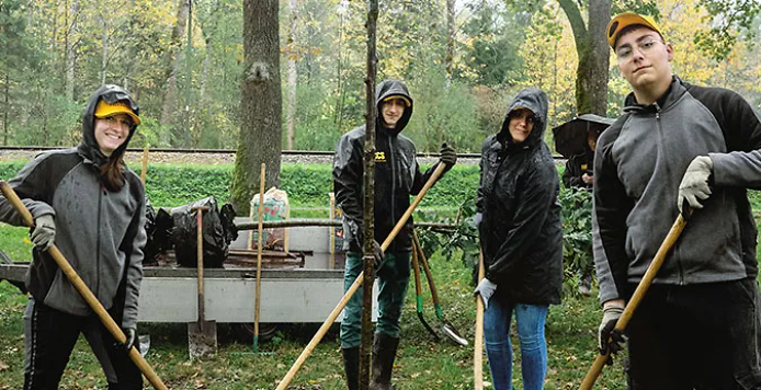 Einsatz für regionalen Waldschutz