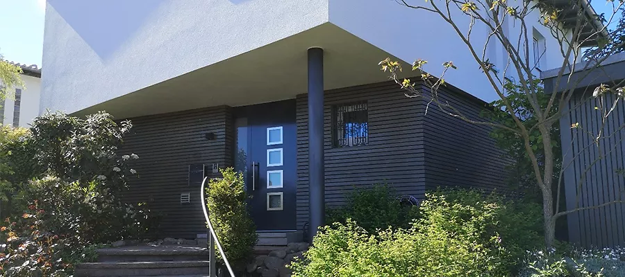 Rhombusleisten als Fassade